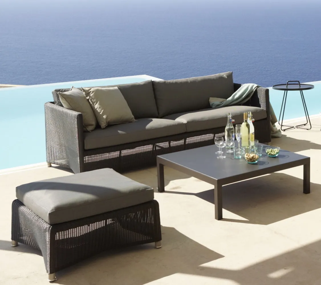 sandy|loungesofa-korbsofa-3-sitzer-rattan-cane-line-diamond8503lgsg-1.jpg
